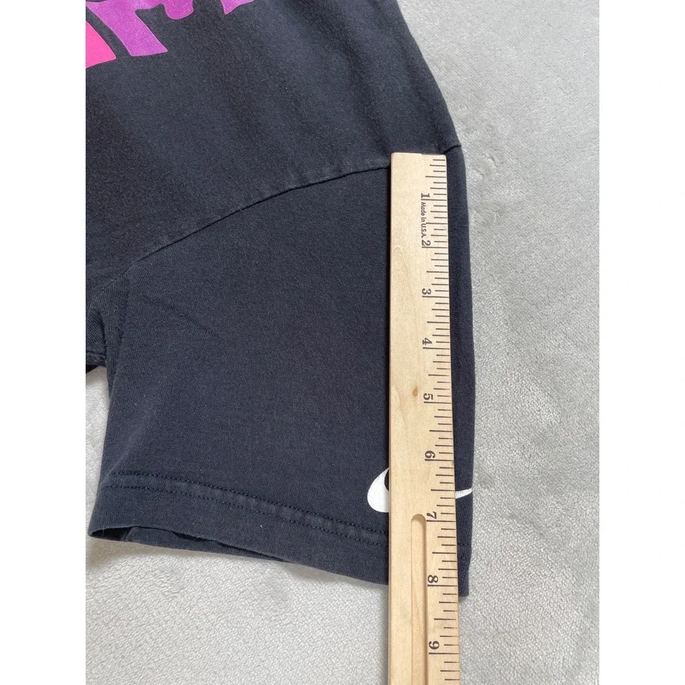 Nike T-Shirt Men M Black Pink Gradient Logo Regular Fit 100% Cotton Athletic Tee